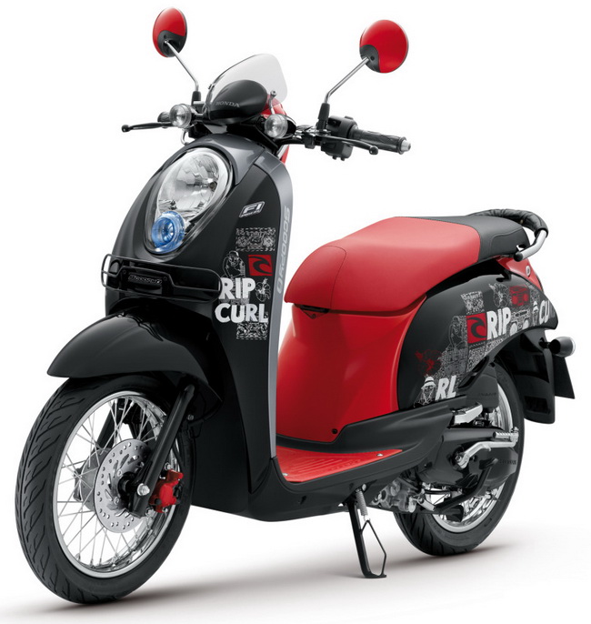 SCOOPY 110i 2010